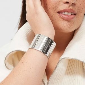 Statement Stretch Bracelet- Silver NWT